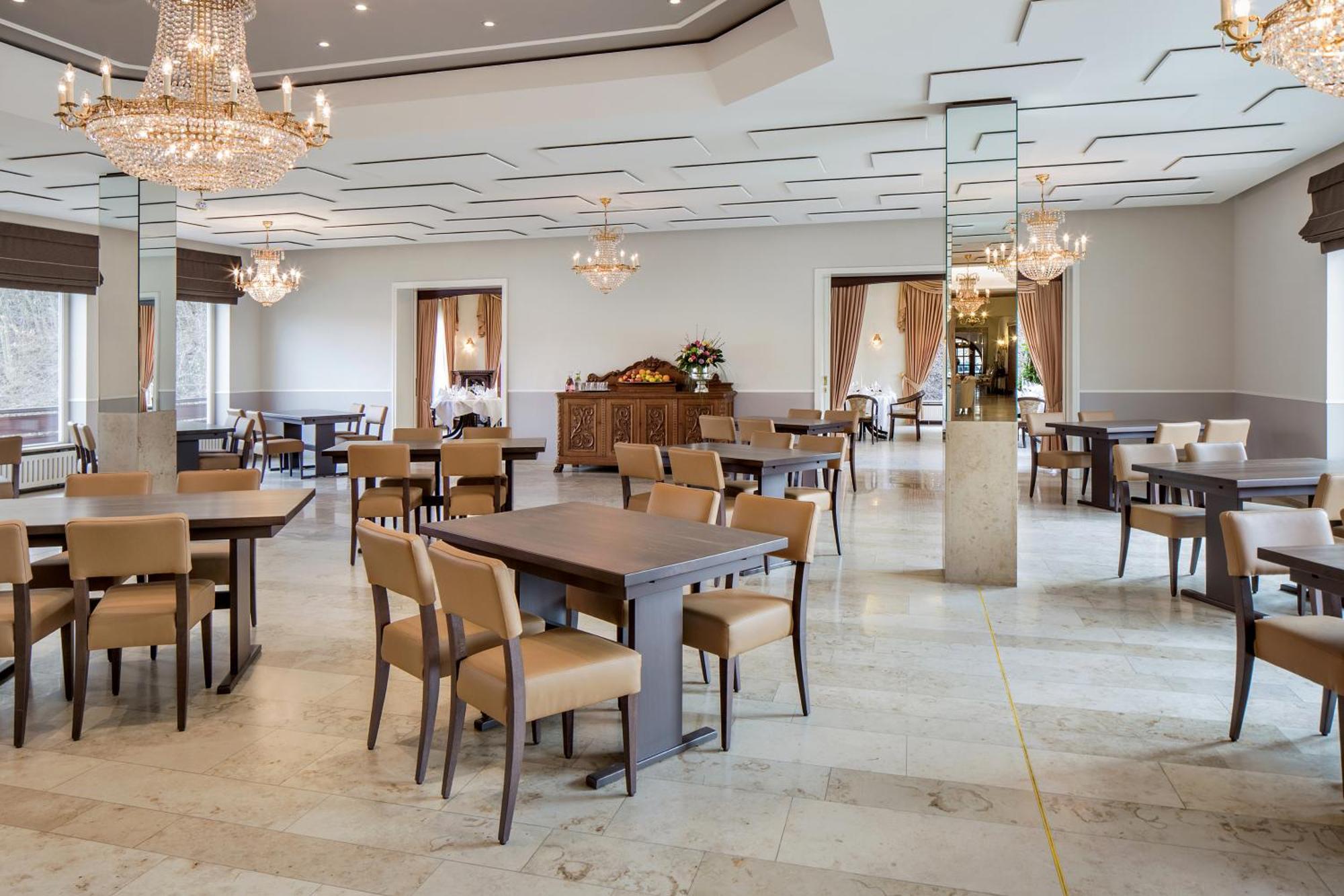 Der Kronprinz Hotel Fuhrbach Ngoại thất bức ảnh